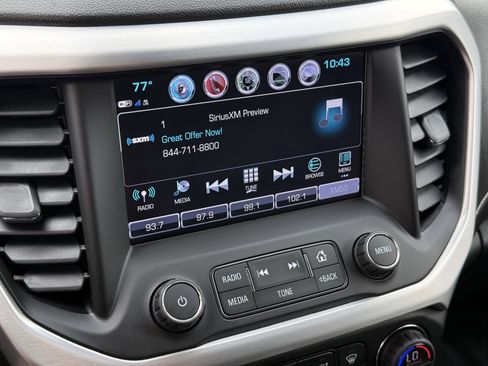 Used 2017 GMC Acadia SLT image 20