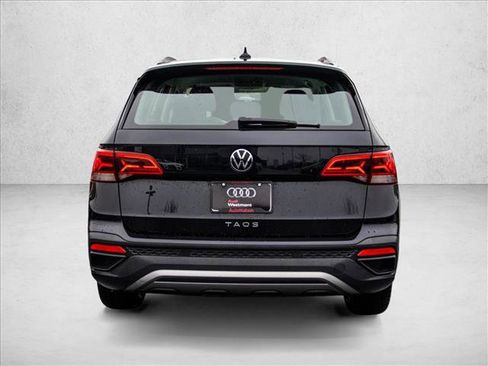 Used 2022 Volkswagen Taos S image 6