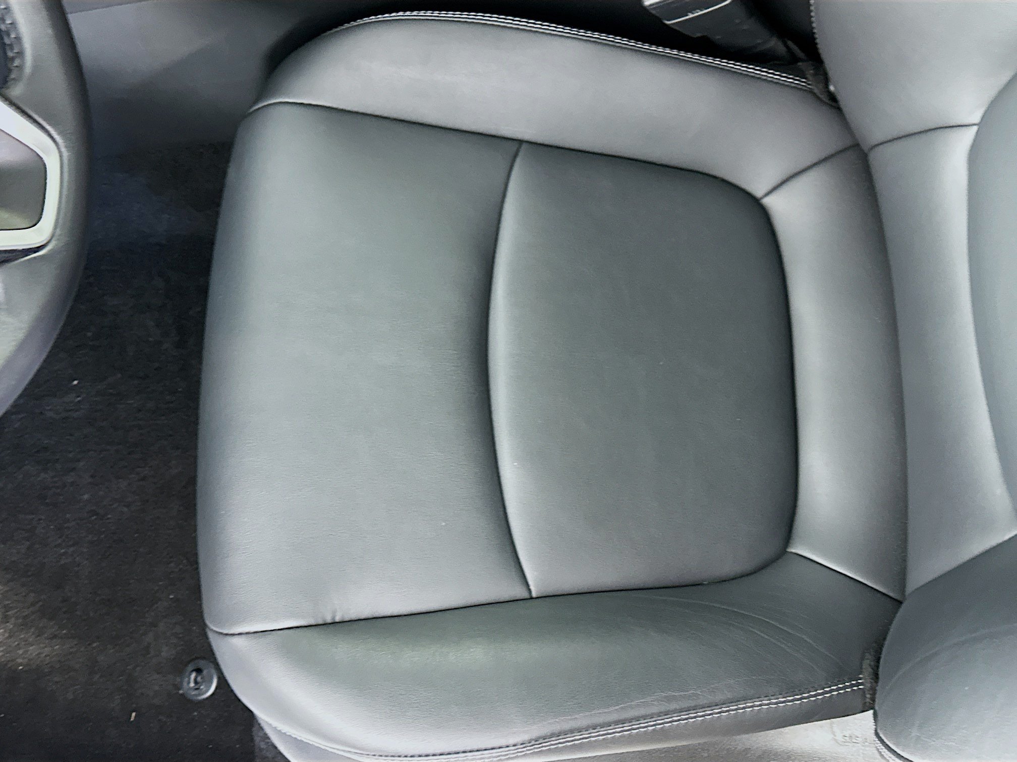 Certified 2021 Toyota RAV4 XLE Premium AWD/4WD image 18