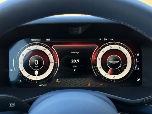 New 2025 Aston Martin DBX 707 image 6