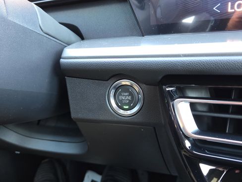 New 2026 Chevrolet Traverse LT w/ Midnight/Sport Edition image 23