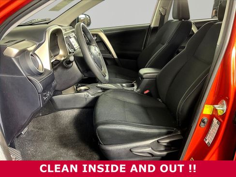 Used 2015 Toyota RAV4 XLE FWD image 19