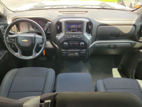 Used 2023 Chevrolet Silverado 2500 Custom w/ Custom Value Package AWD/4WD image 8