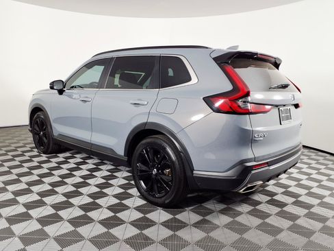 Used 2023 Honda CR-V Sport Touring image 6