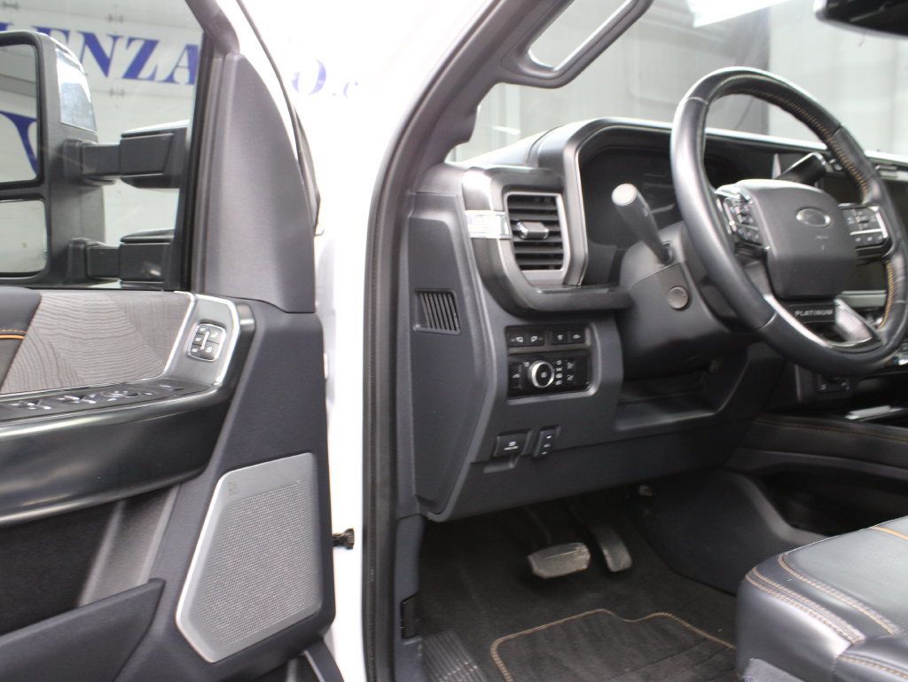 Used 2024 Ford F250 Platinum AWD/4WD image 66