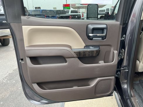 Used 2015 GMC Sierra 2500 Denali w/ Duramax Plus Package image 22