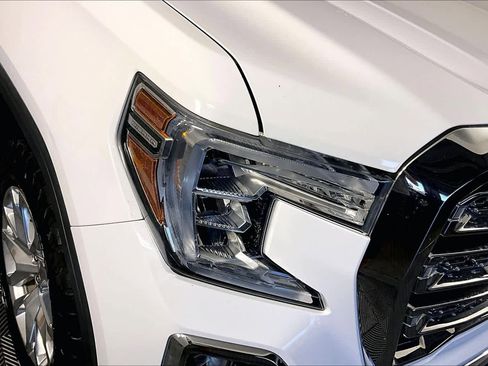 Used 2020 GMC Sierra 1500 SLT image 36