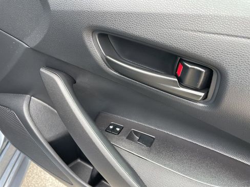 Used 2025 Toyota Corolla LE image 30