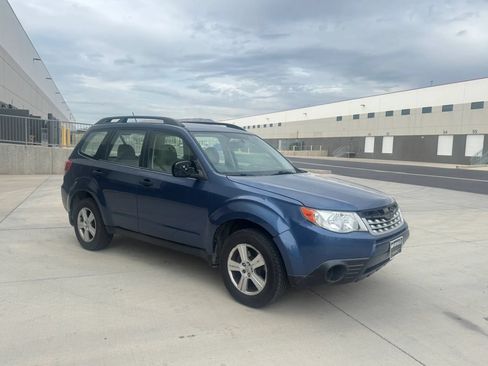 Used 2013 Subaru Forester 2.5X w/ Alloy Wheel Pkg AWD/4WD image 7