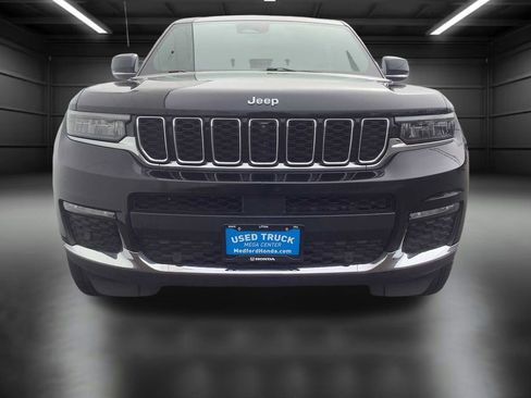 Used 2024 Jeep Grand Cherokee L Limited w/ Luxury Tech Group II image 9