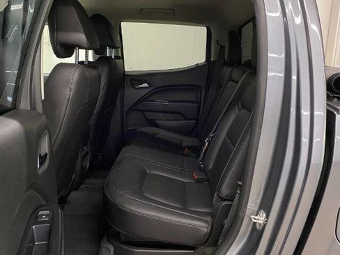 Used 2018 GMC Canyon SLT w/ Driver Alert Package AWD/4WD image 13