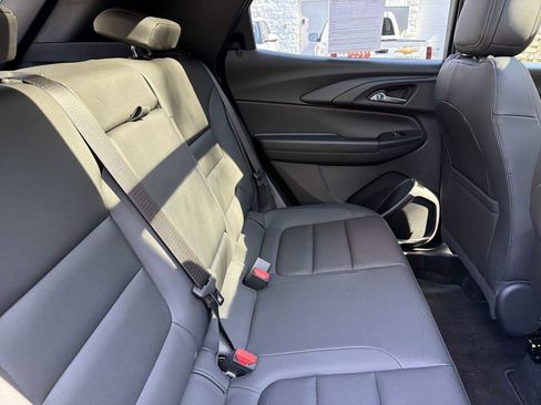 Certified 2022 Chevrolet TrailBlazer ACTIV w/ Sun and Liftgate Package FWD image 26