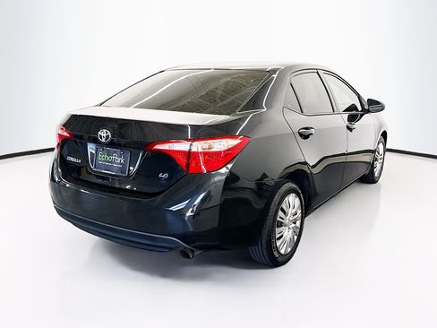 Used 2018 Toyota Corolla LE FWD image 9