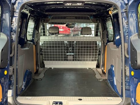 Used 2020 Ford Transit Connect XLT FWD image 10