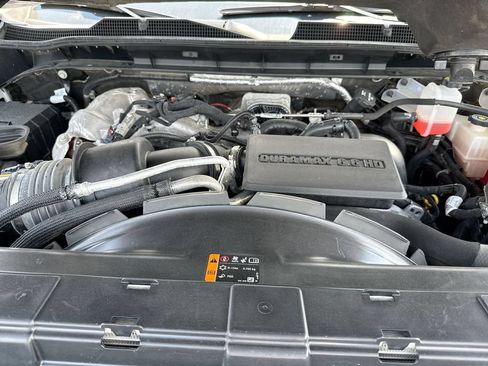 Used 2024 Chevrolet Silverado 2500 LT AWD/4WD image 26