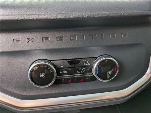 New 2026 Ford Expedition Platinum AWD/4WD image 16