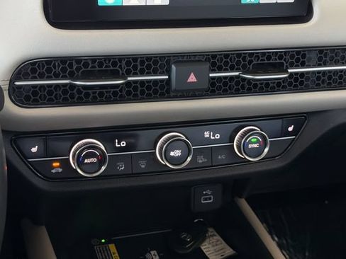 Certified 2024 Honda HR-V EX-L image 25