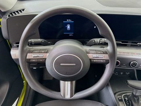 Certified 2024 Hyundai Kona SE image 13