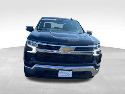Used 2024 Chevrolet Silverado 1500 LT AWD/4WD image 8
