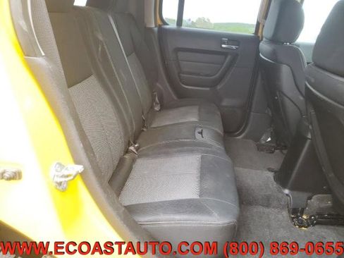 Used 2007 HUMMER H3 image 8