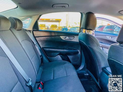 Used 2019 Kia Forte LXS image 28