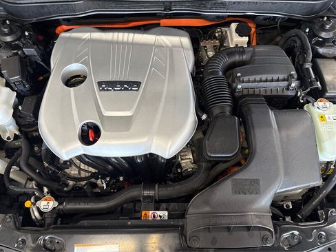 Used 2015 Hyundai Sonata Hybrid FWD image 11