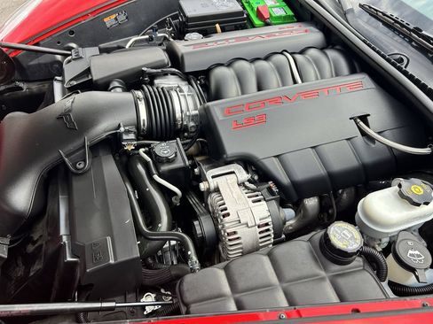 Used 2012 Chevrolet Corvette Convertible w/ 2LT Preferred Equipment Group RWD image 31