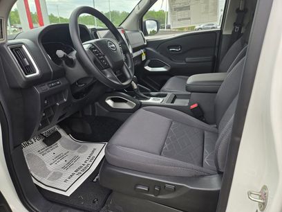 New 2026 Nissan Frontier SV w/ Tow Package
