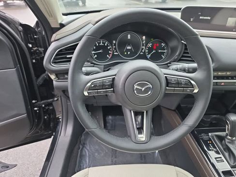 Used 2025 MAZDA CX-30 AWD 2.5 S w/ Premium Package image 14