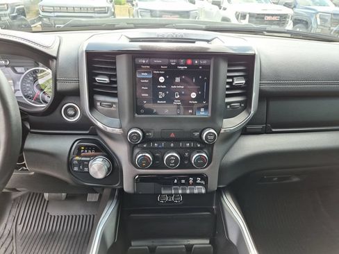 Used 2022 RAM 1500 Laramie w/ Sport Appearance Package AWD/4WD image 27