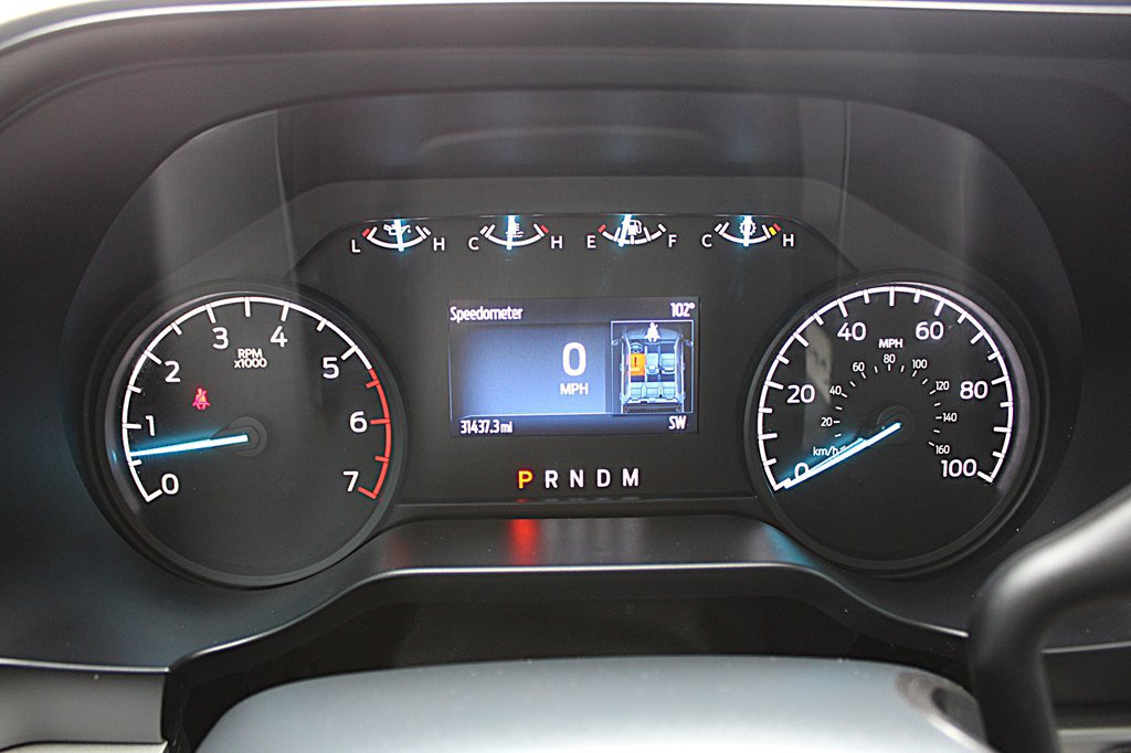 Used 2024 Ford F350 XL w/ 360-Degree Camera Package RWD image 26