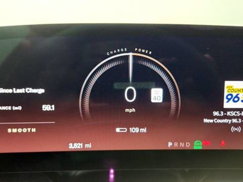 Used 2025 Lucid Air Pure RWD image 51