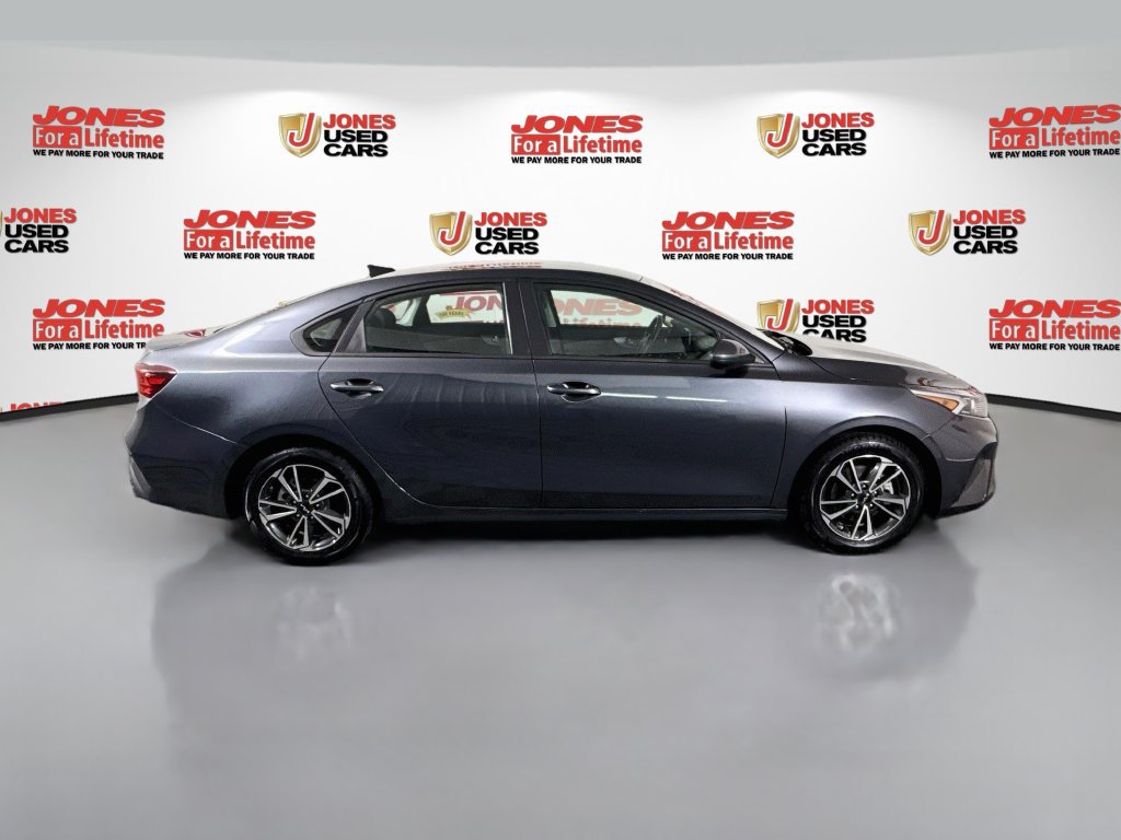 Used 2024 Kia Forte LXS FWD image 15