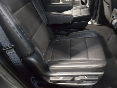 Used 2022 Chevrolet Tahoe Z71 w/ Luxury Package image 24