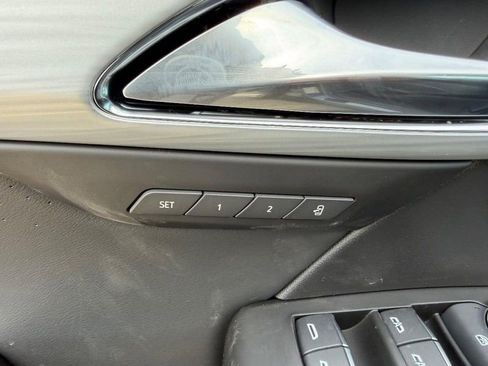 New 2026 Buick Envision Avenir image 19