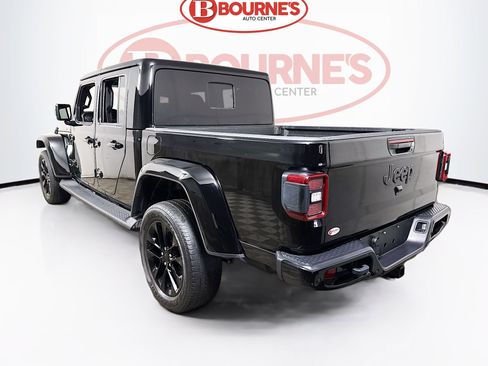 Used 2021 Jeep Gladiator Overland AWD/4WD image 8
