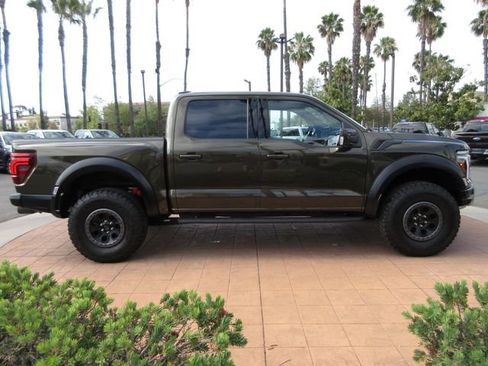 Used 2025 Ford F150 Raptor AWD/4WD image 5