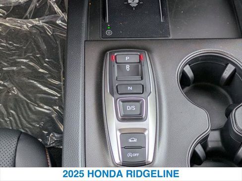 New 2025 Honda Ridgeline TrailSport image 19