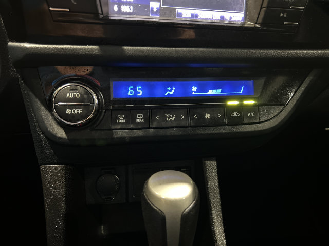 Used 2016 Toyota Corolla S FWD image 23