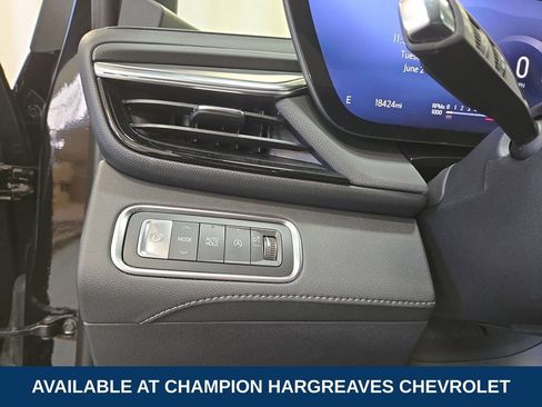 Used 2025 Buick Enclave Preferred w/ LPO, Floor Liner Package FWD image 23