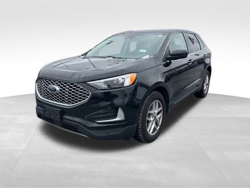 Used 2024 Ford Edge SEL image 3