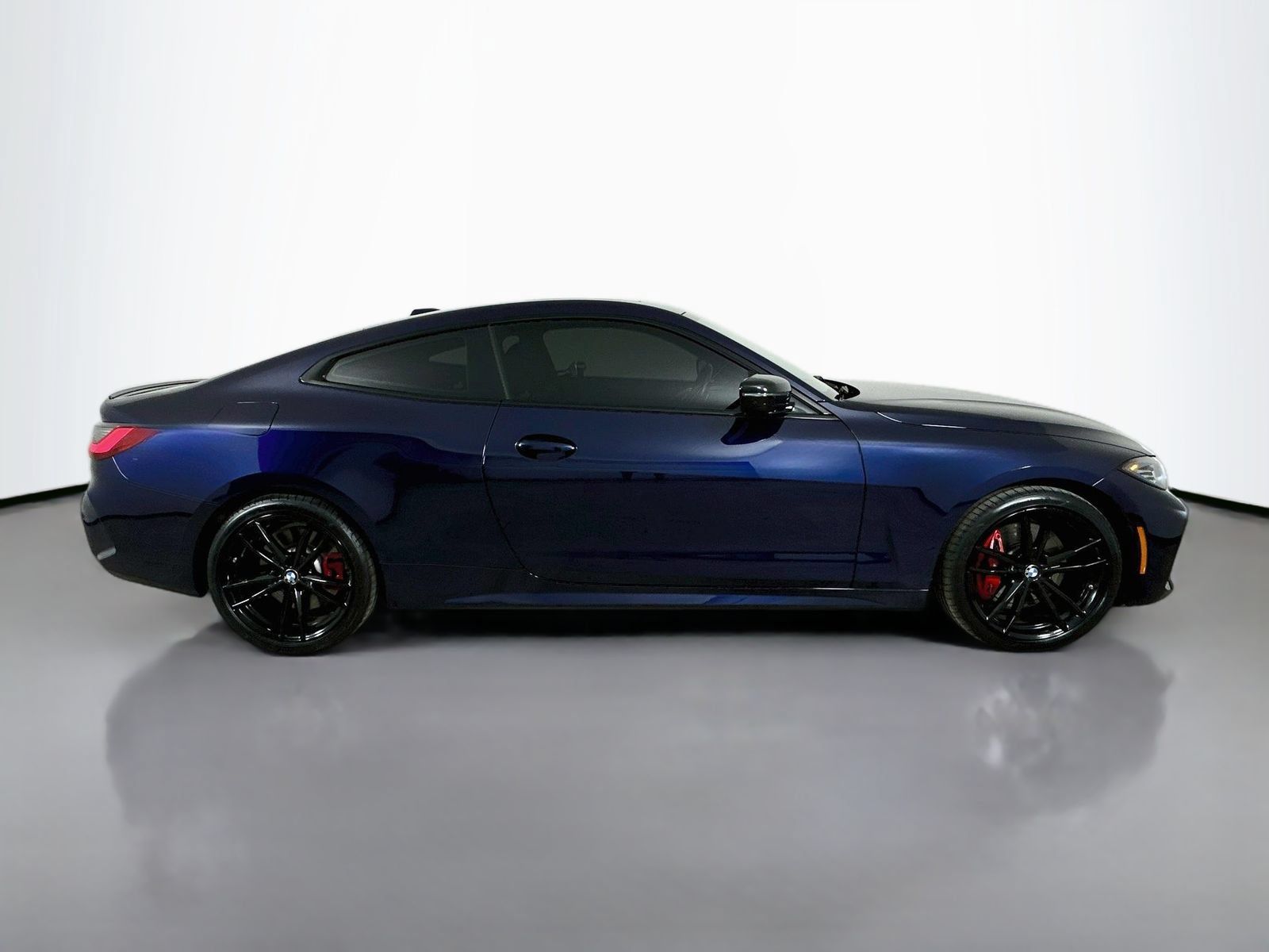 Used 2024 BMW 440i xDrive Coupe w/ Premium Package AWD/4WD image 4
