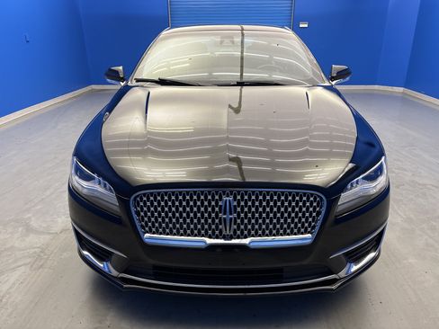 Used 2017 Lincoln MKZ Select w/ Climate Package FWD image 3