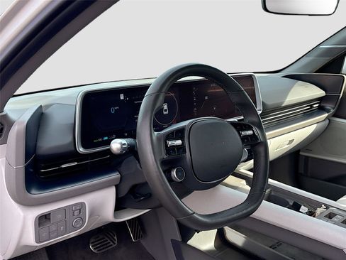 Used 2024 Hyundai Ioniq 6 Limited RWD image 9