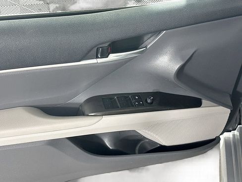 Used 2023 Toyota Camry SE image 23