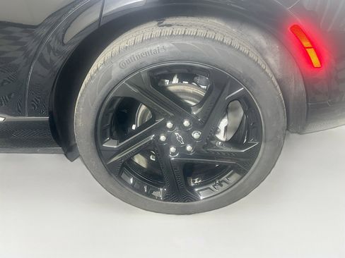 Used 2024 Chevrolet Equinox EV RS FWD image 11