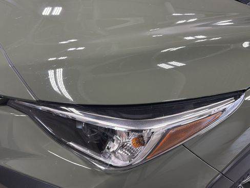 Certified 2026 Subaru Crosstrek 2.5i Premium AWD/4WD image 16