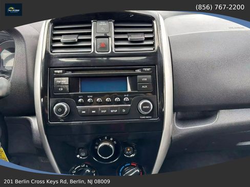 Used 2015 Nissan Versa Note SV FWD image 16