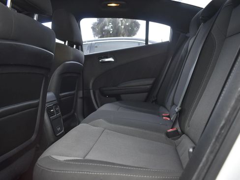 Used 2016 Dodge Charger SXT w/ Blacktop Package RWD image 17