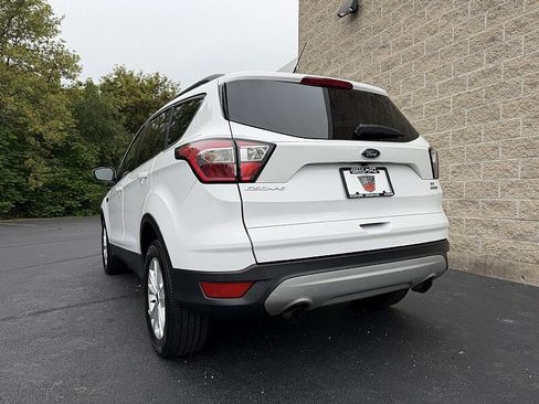 Used 2018 Ford Escape SE w/ Ford Safe & Smart Package AWD/4WD image 6